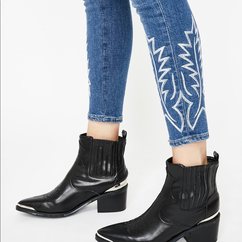 Levi’s 721 High Rise Embroidered Skinny Je… - Picture 8 of 8